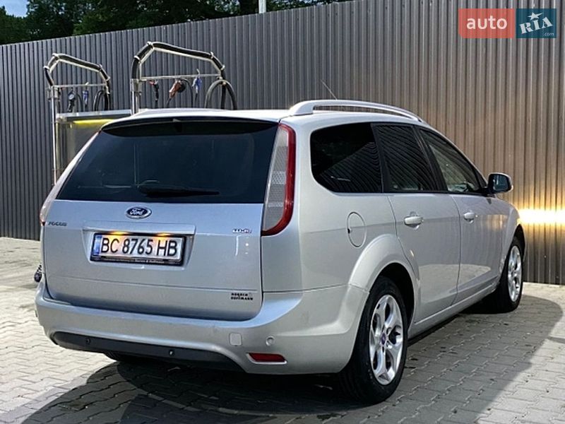 Ford Focus 2010