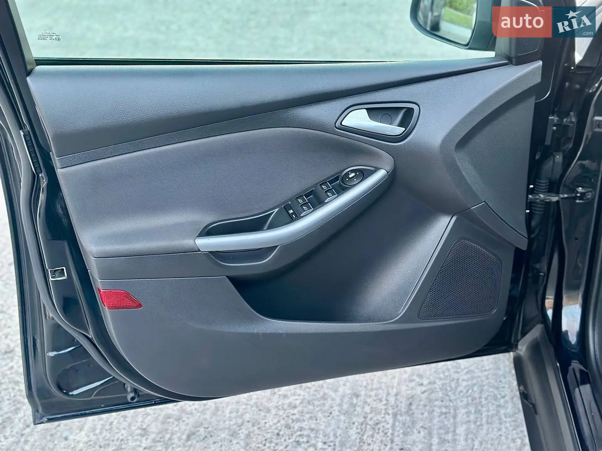 2011 Ford Focus - мініатюра 15