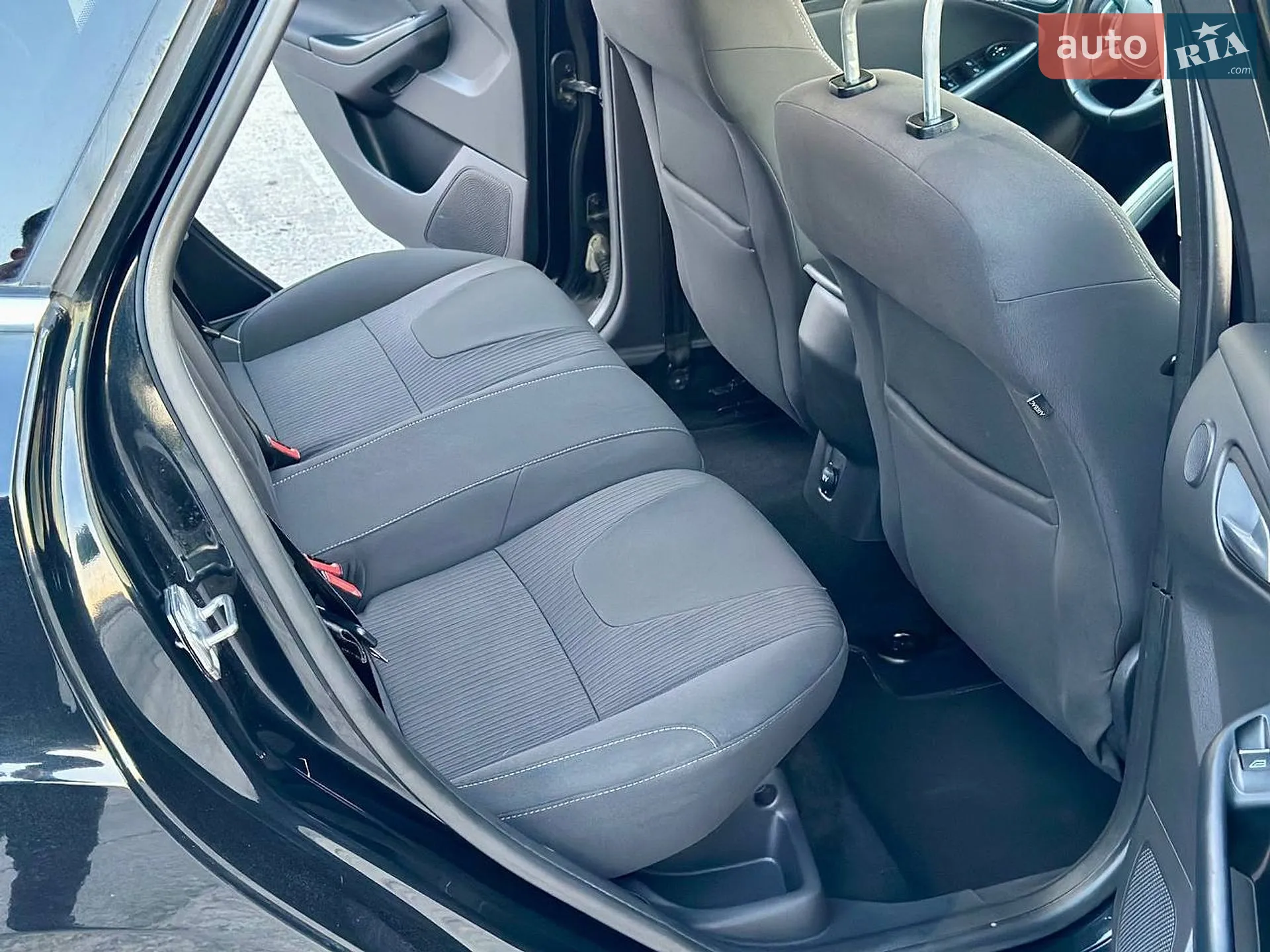 2011 Ford Focus - мініатюра 34