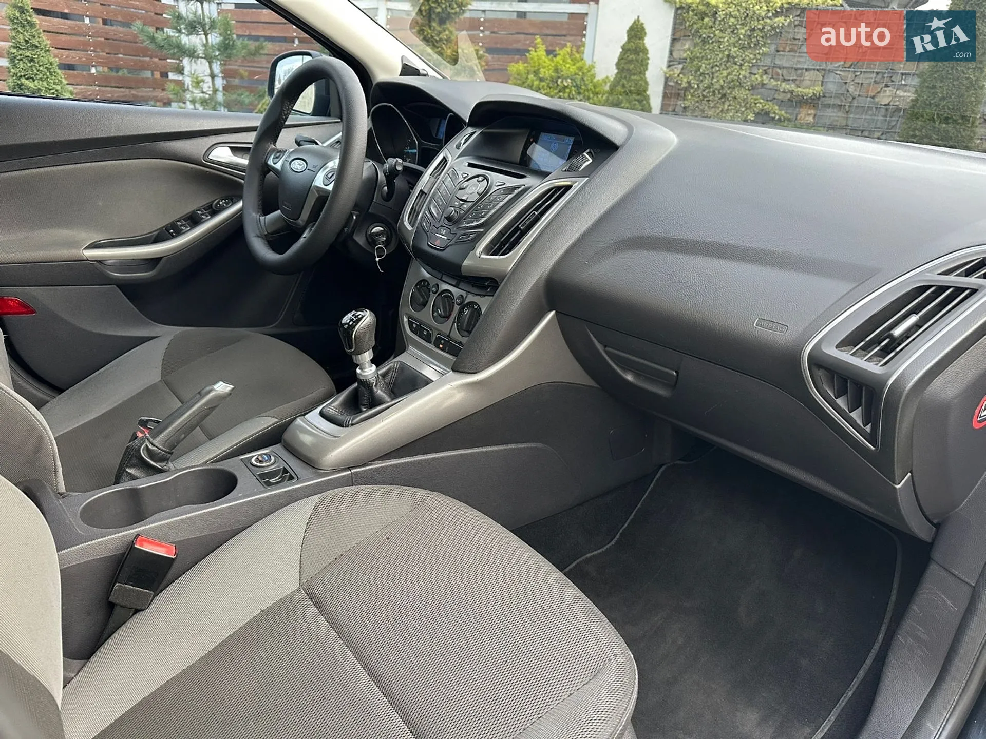 2011 Ford Focus - мініатюра 27