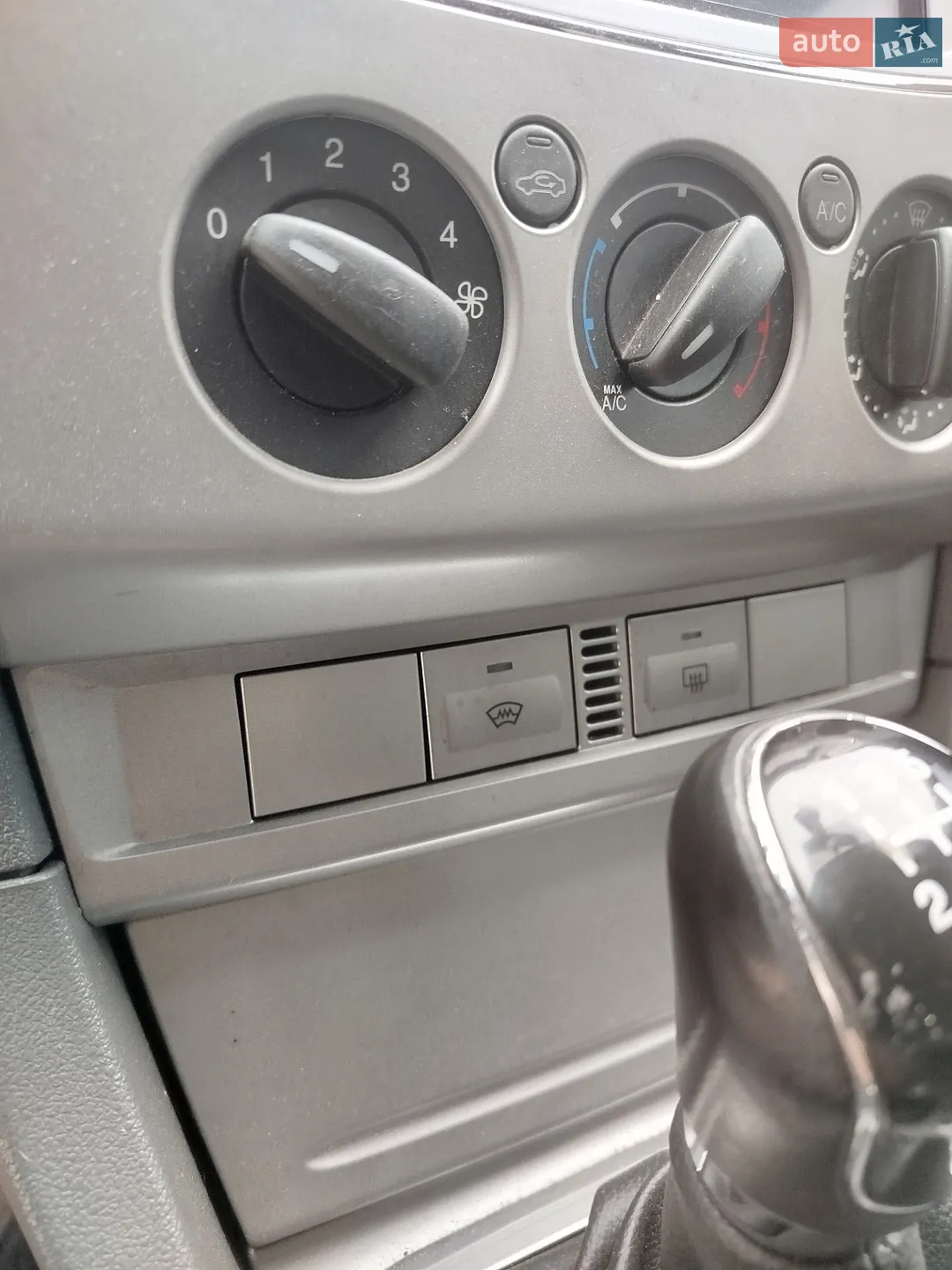 Ford Focus 2010 VIN WF0SXXGCDSAR44427 фото оголошення 7 з 23
