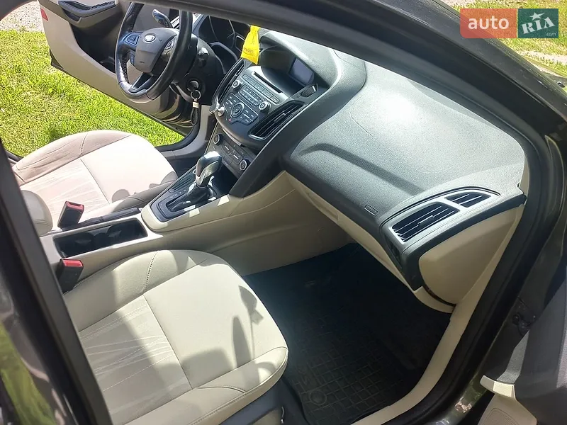Ford Focus 2015 VIN 1FADP3F26FL286277 фото оголошення 18 з 69