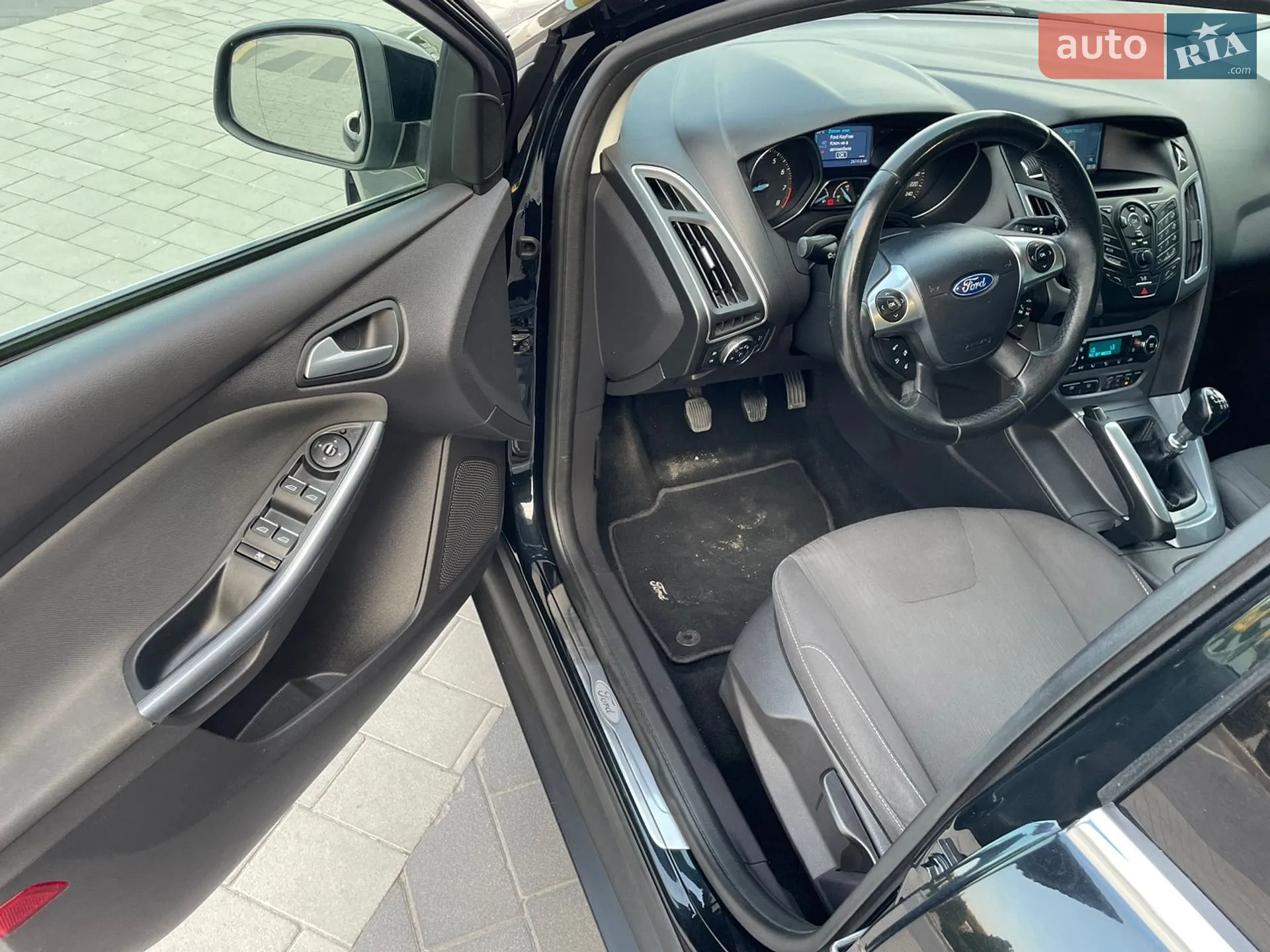 2011 Ford Focus - мініатюра 14