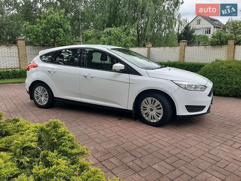 Хэтчбек Ford Focus 2015 в Житомире фото 6 Хэтчбек Ford Focus 2015 в Житомире