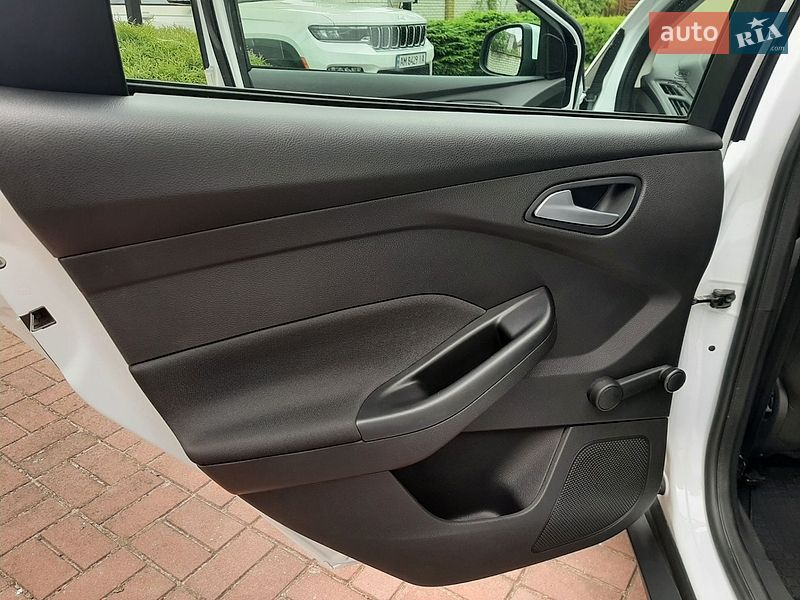 Хэтчбек Ford Focus 2015 в Житомире фото 19 Хэтчбек Ford Focus 2015 в Житомире