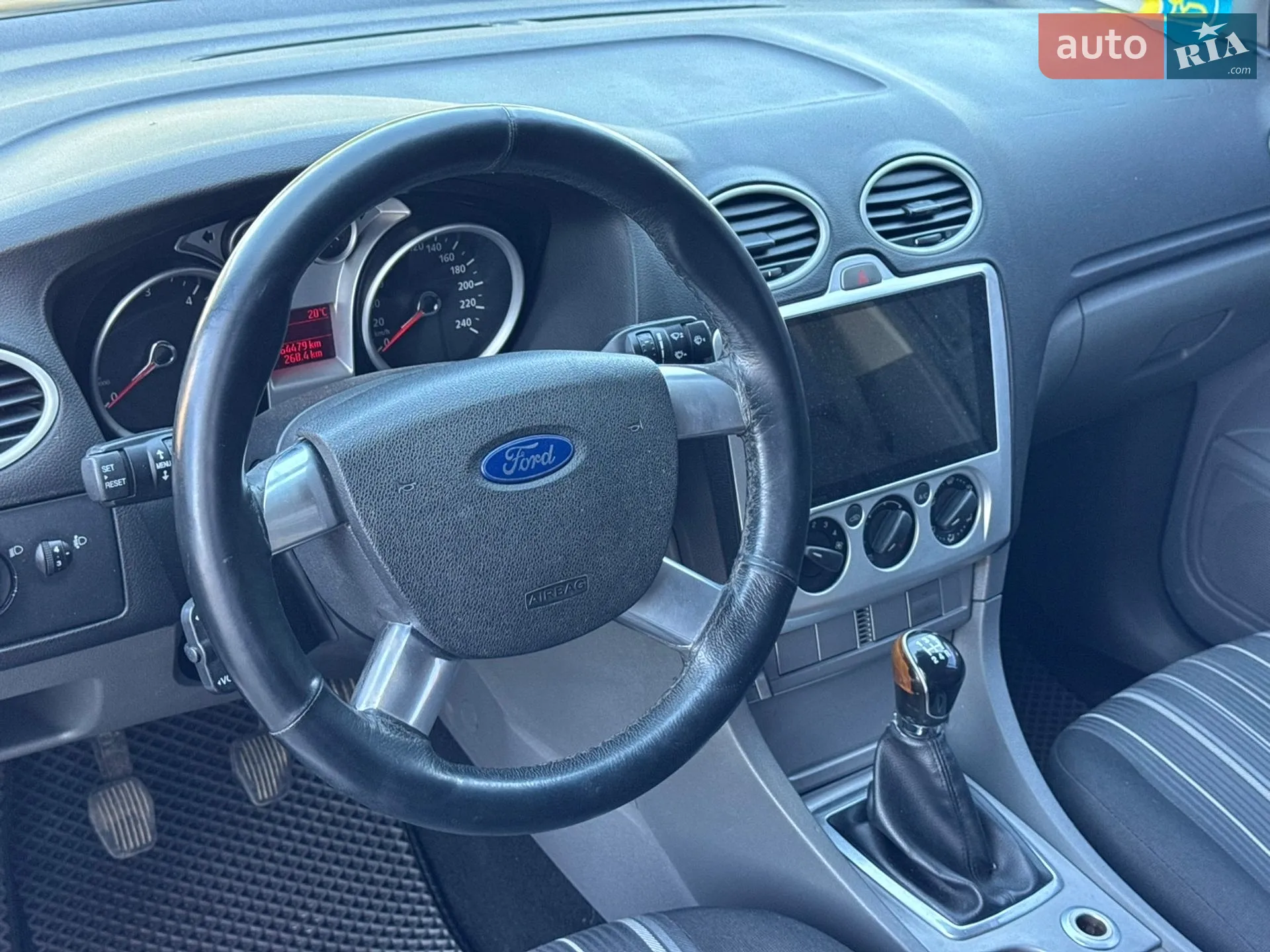 2010 Ford Focus - мініатюра 12