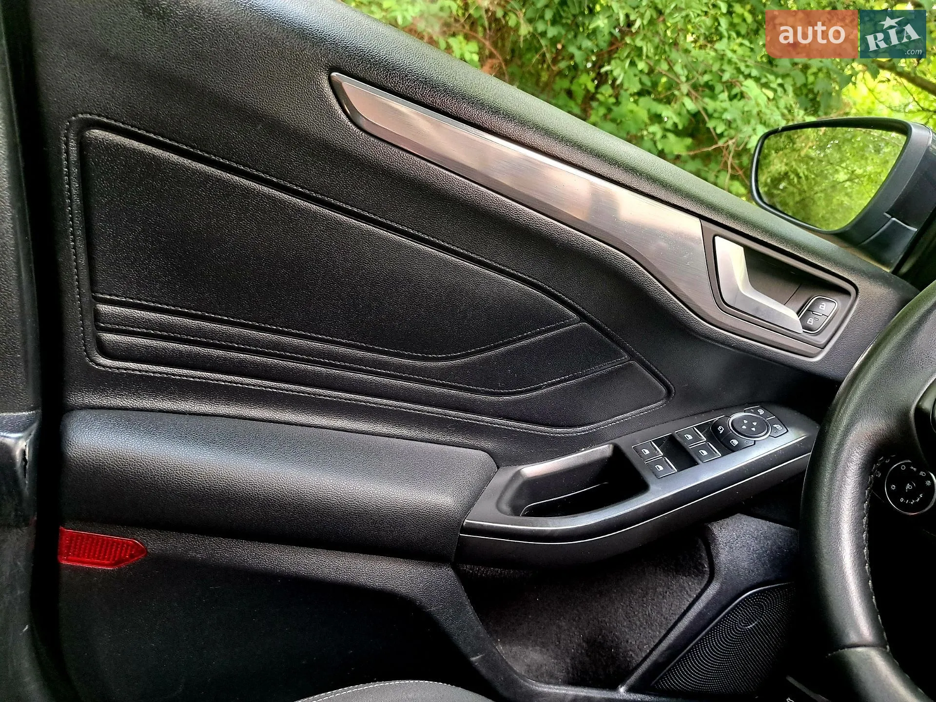 2020 Ford Focus - мініатюра 19