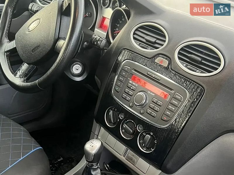 Универсал Ford Focus 2010 в Турийске