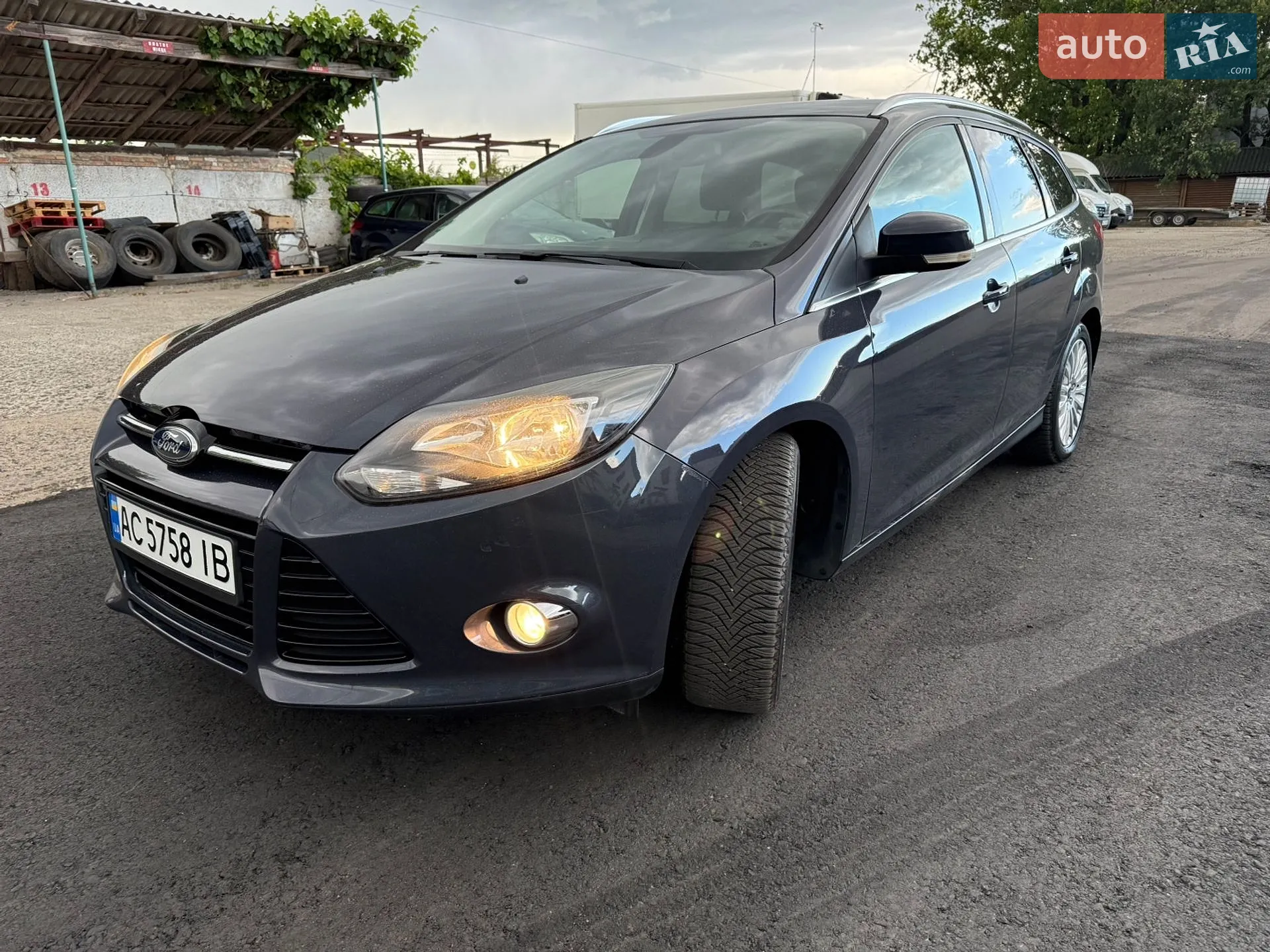 2011 Ford Focus - мініатюра 14