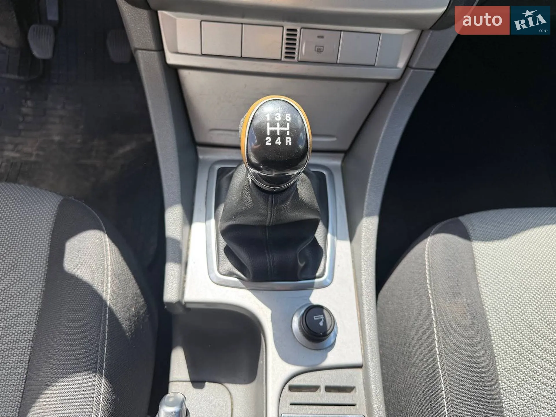 2011 Ford Focus - мініатюра 22