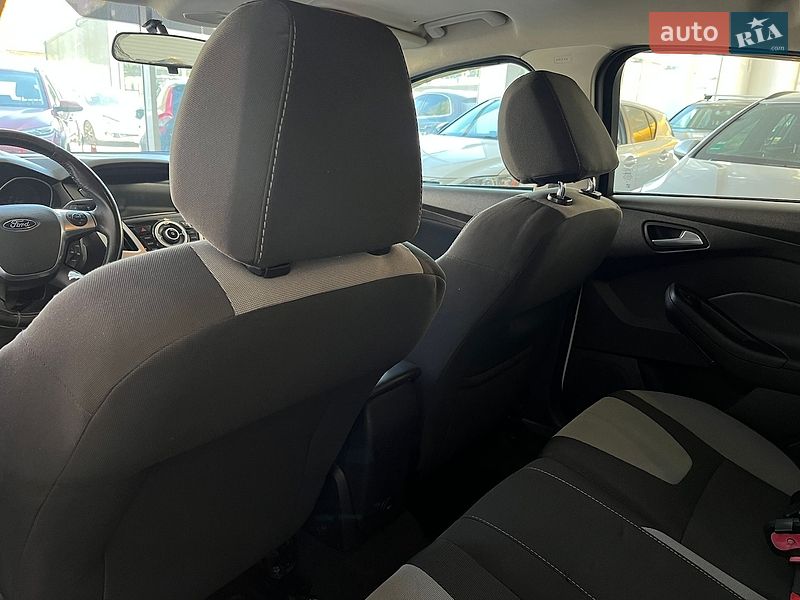 Хэтчбек Ford Focus 2012 в Львове