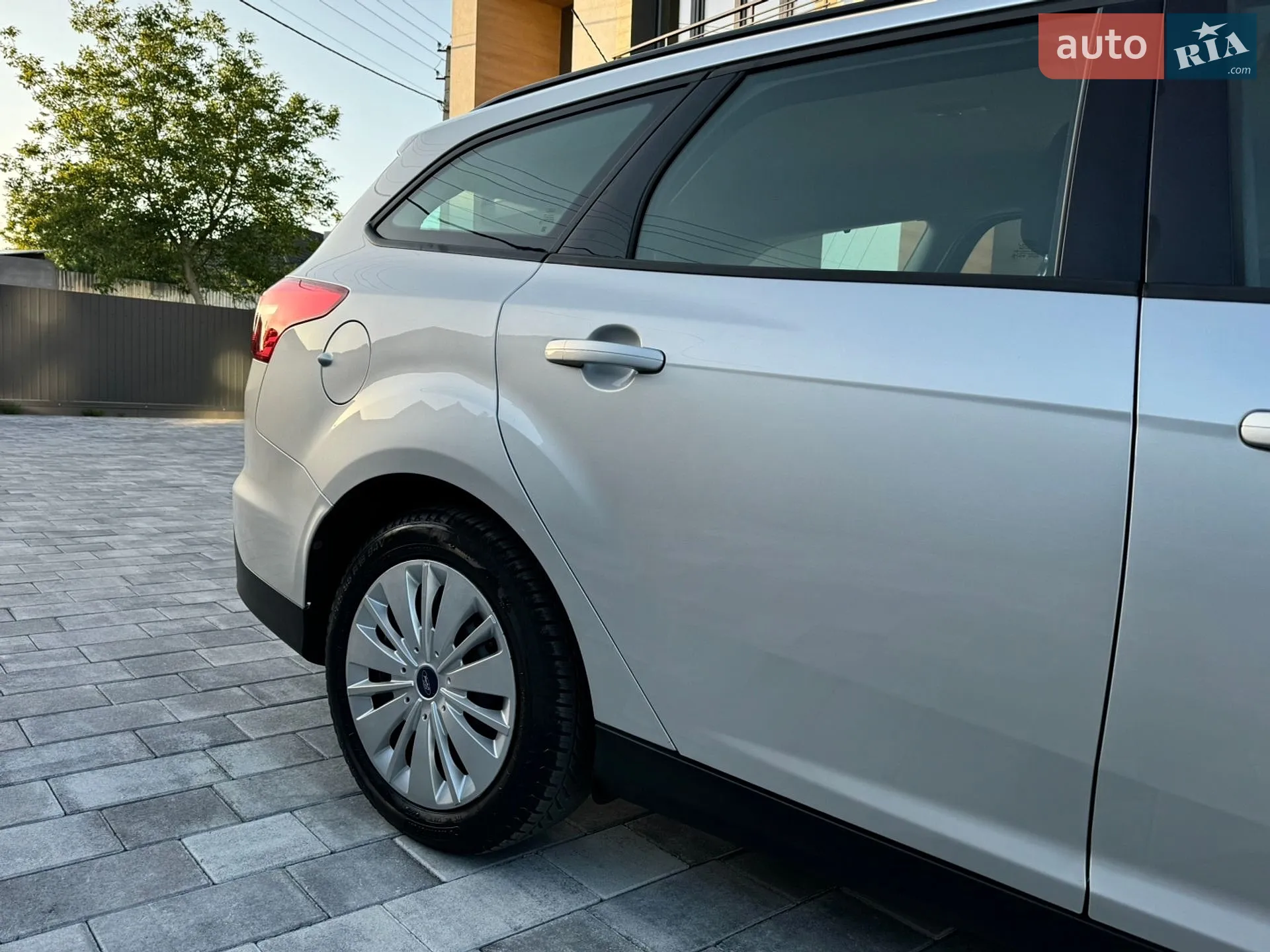 2015 Ford Focus - мініатюра 16