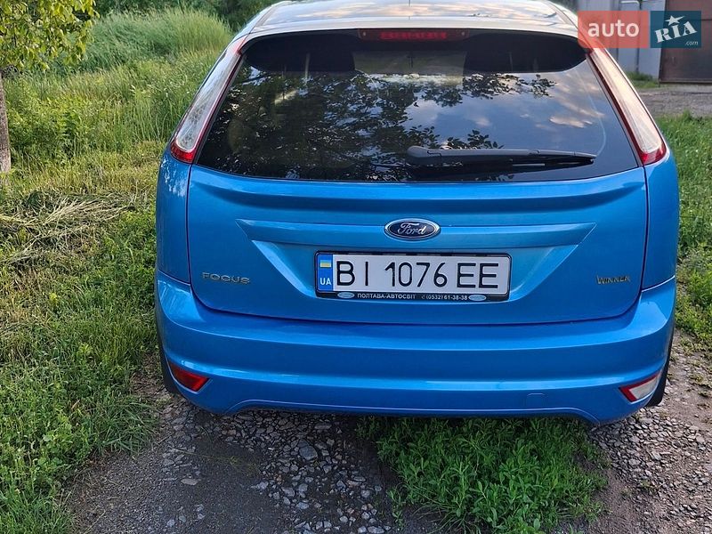 Хэтчбек Ford Focus 2010 в Полтаве