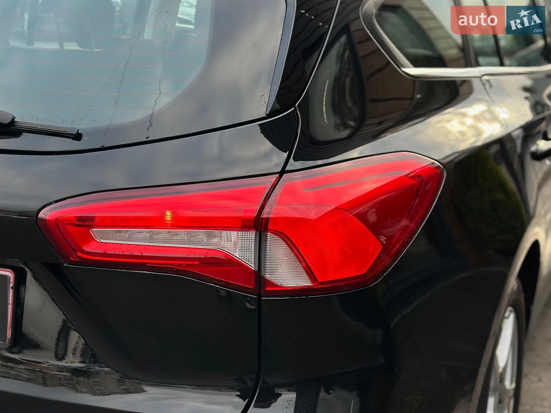 2020 Ford Focus - мініатюра 23
