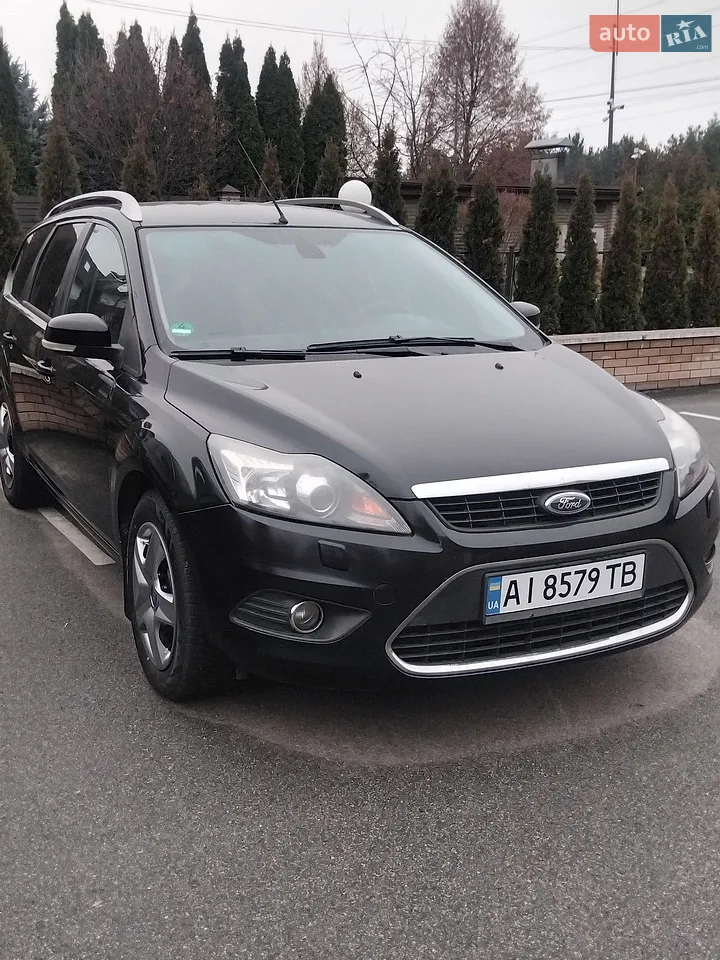 2010 Ford Focus - мініатюра 26