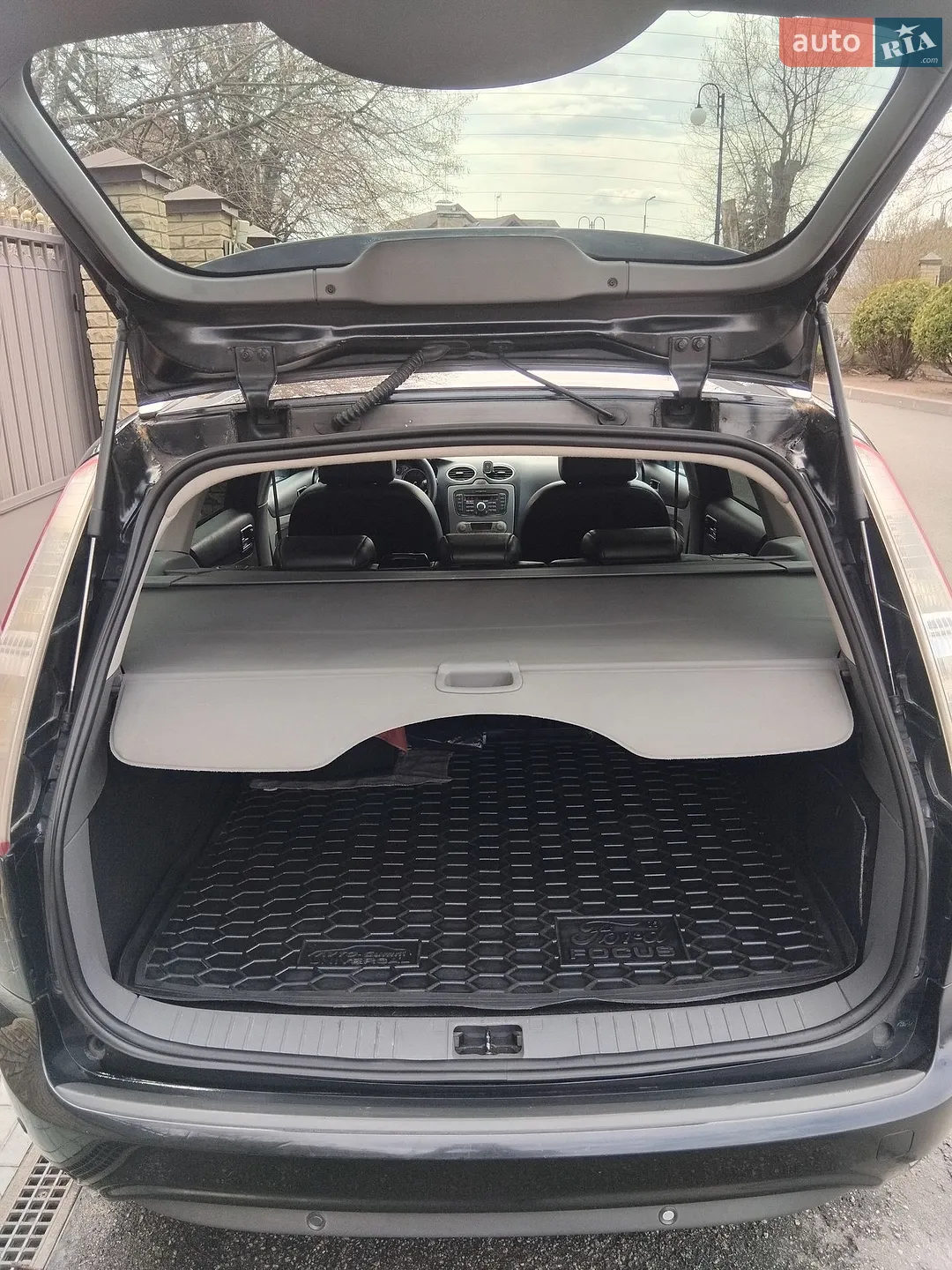 2010 Ford Focus - мініатюра 37