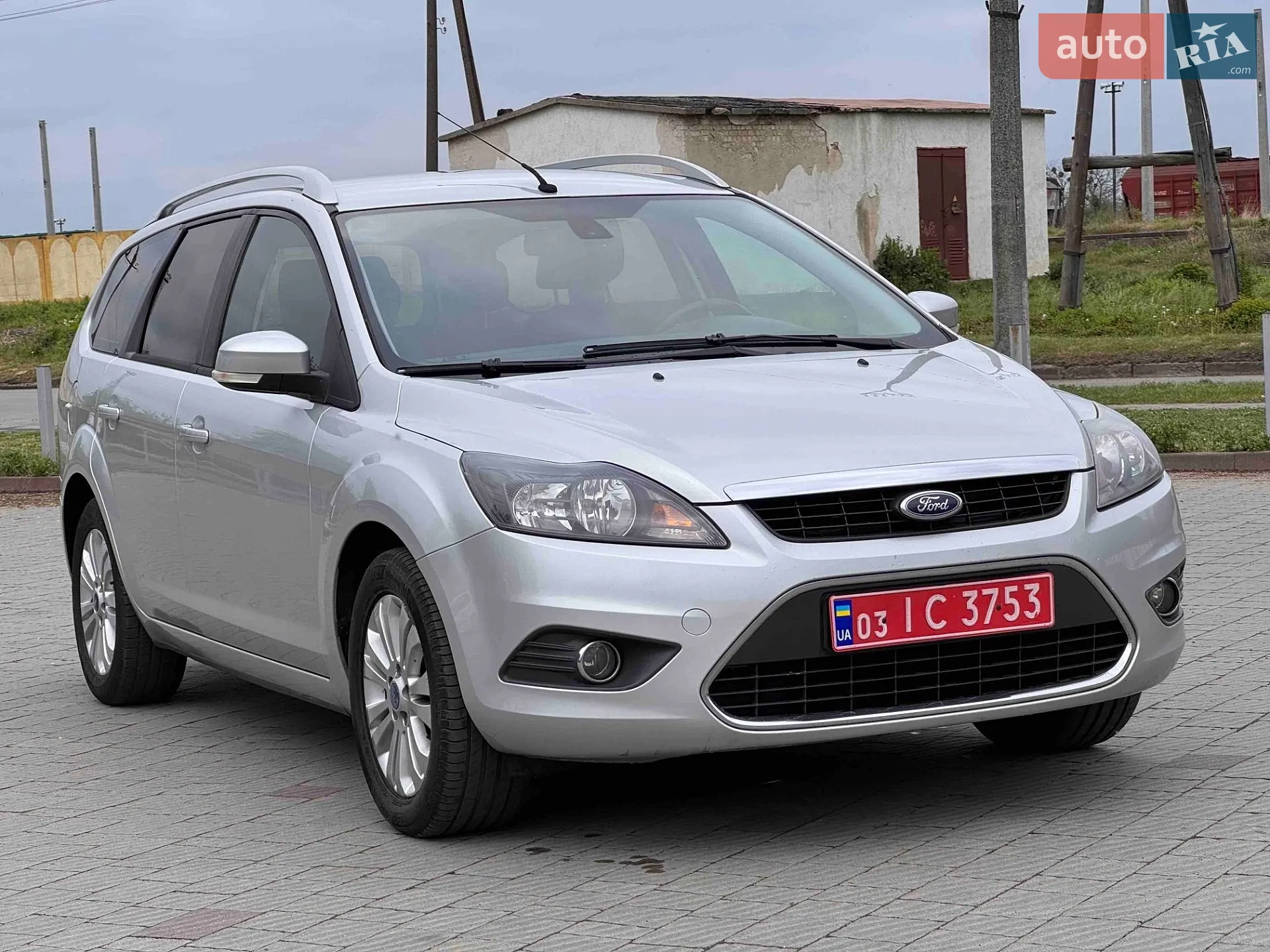 2010 Ford Focus - мініатюра 8