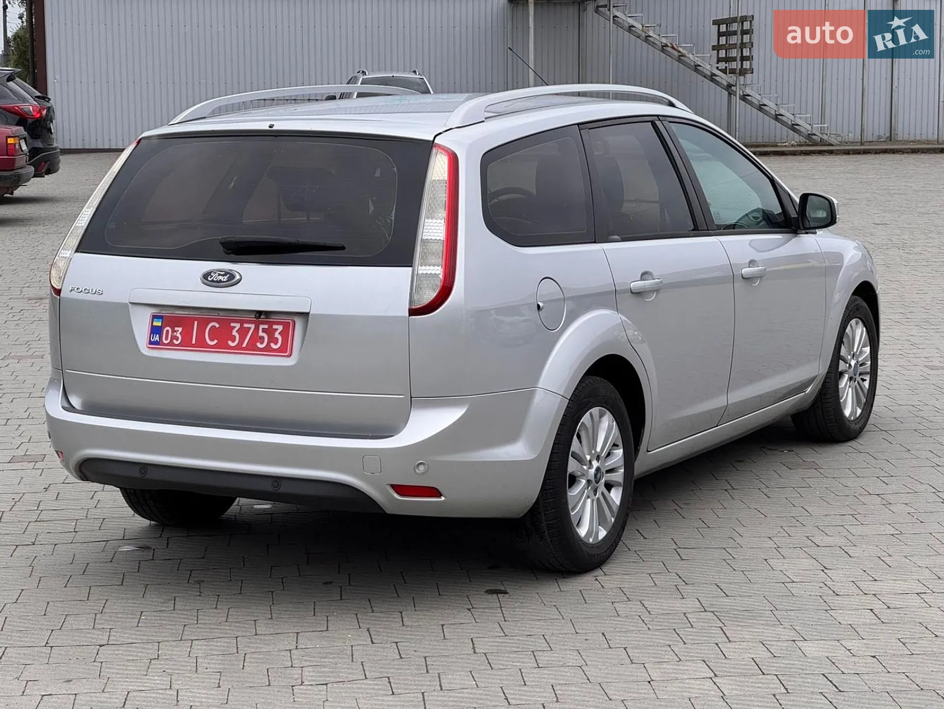 2010 Ford Focus - мініатюра 17