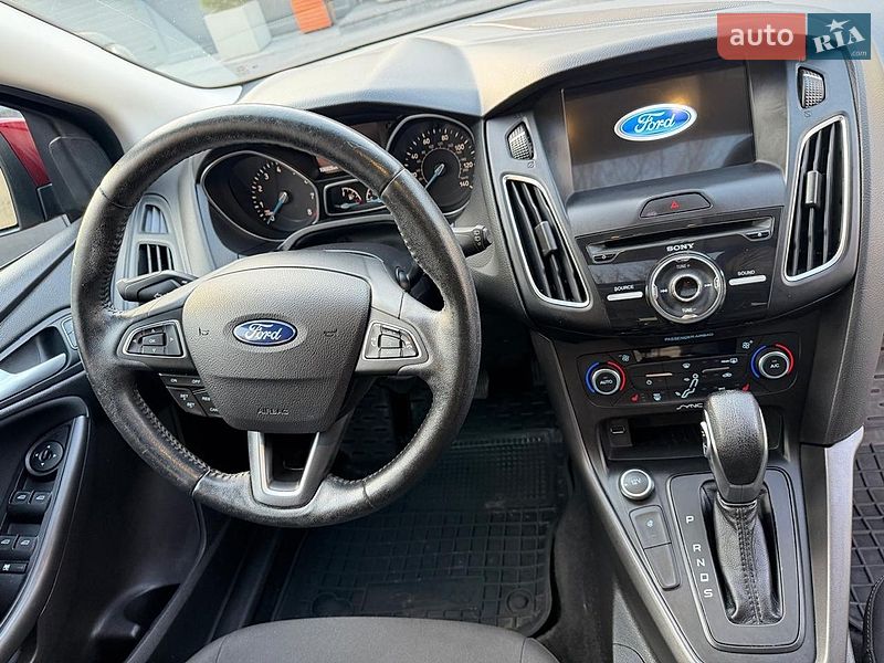 Хэтчбек Ford Focus 2017 в Киеве фото 12 Хэтчбек Ford Focus 2017 в Киеве