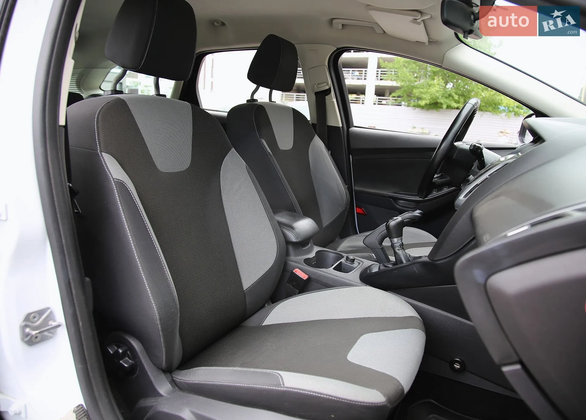 2012 Ford Focus - мініатюра 10