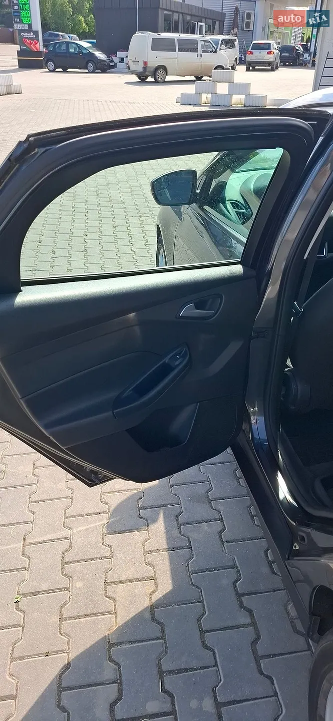 2017 Ford Focus - мініатюра 12