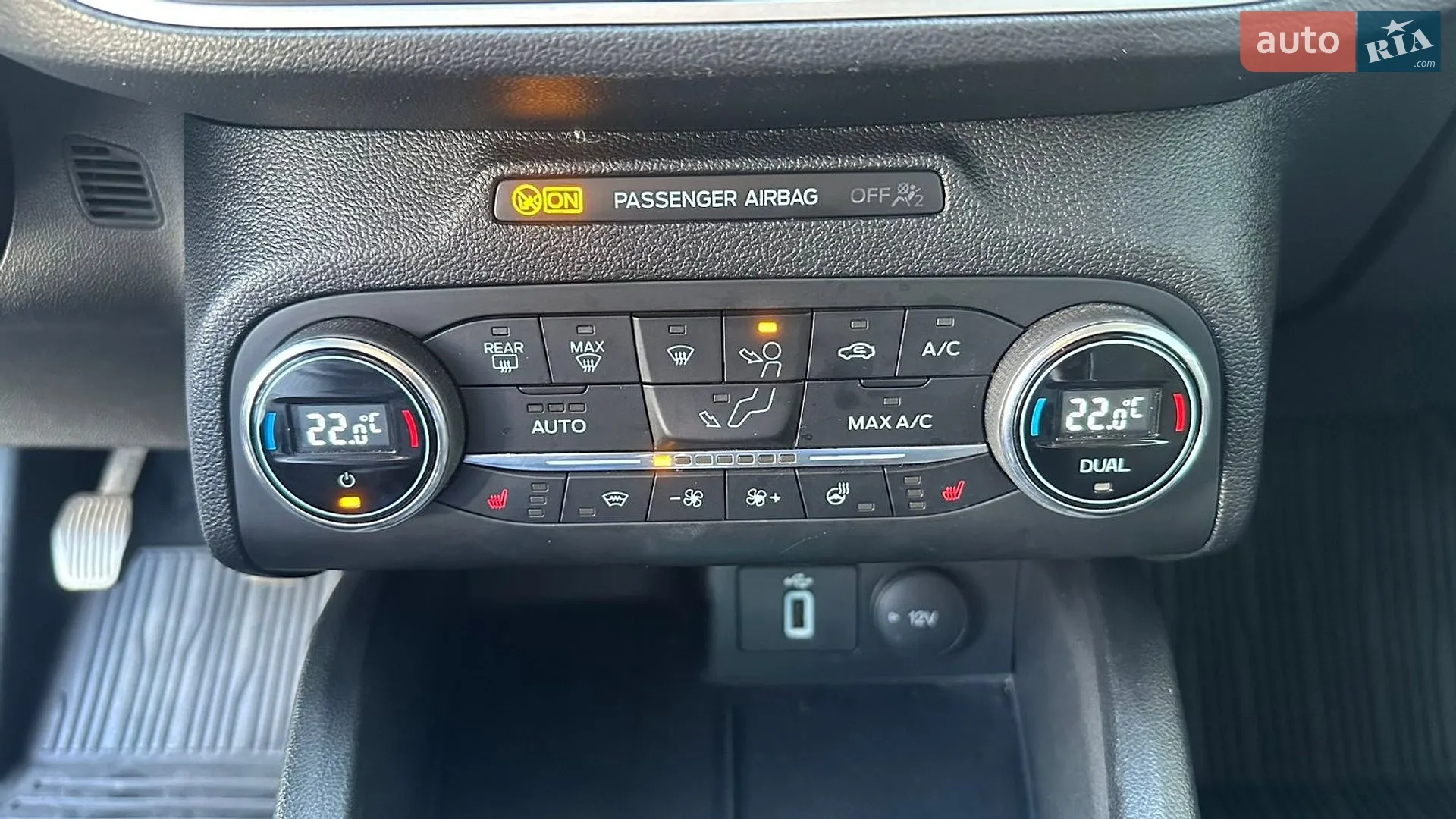 2020 Ford Focus - мініатюра 17