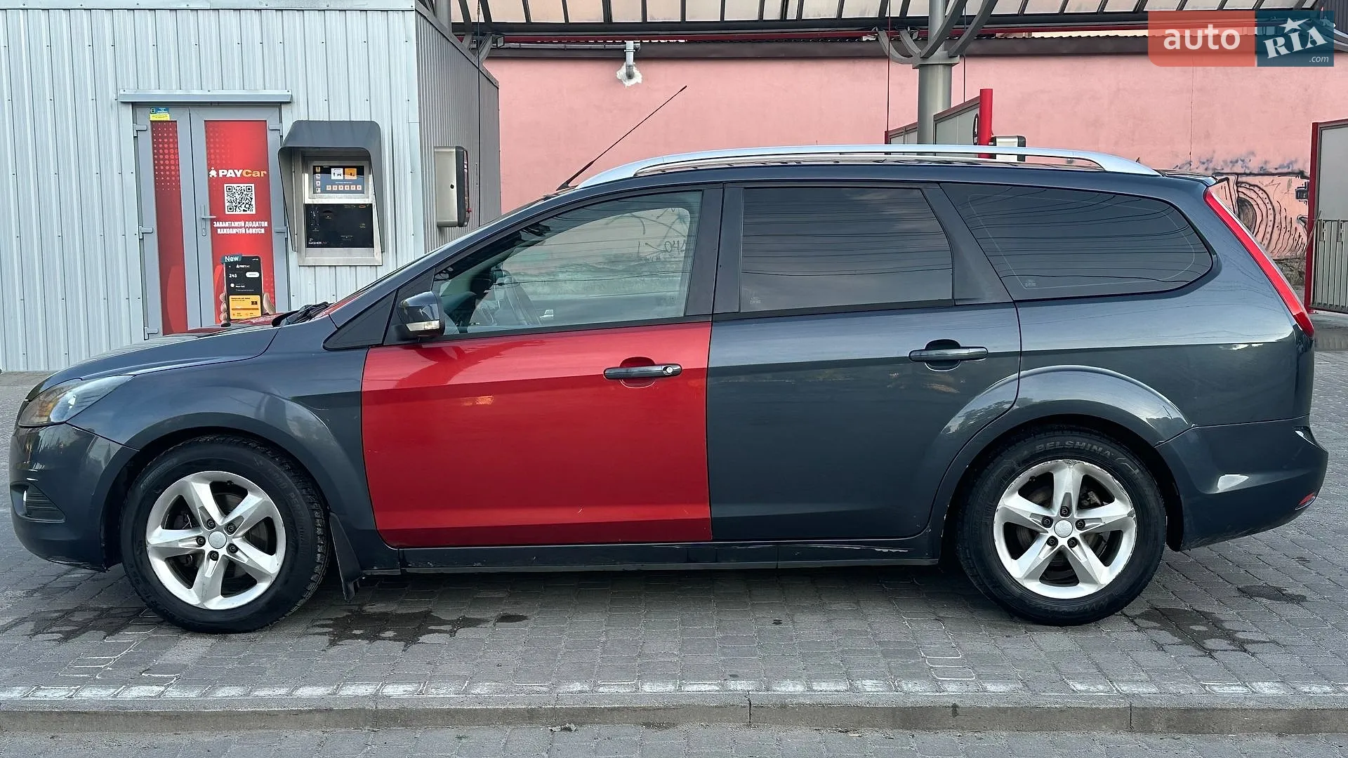 2010 Ford Focus - мініатюра 3