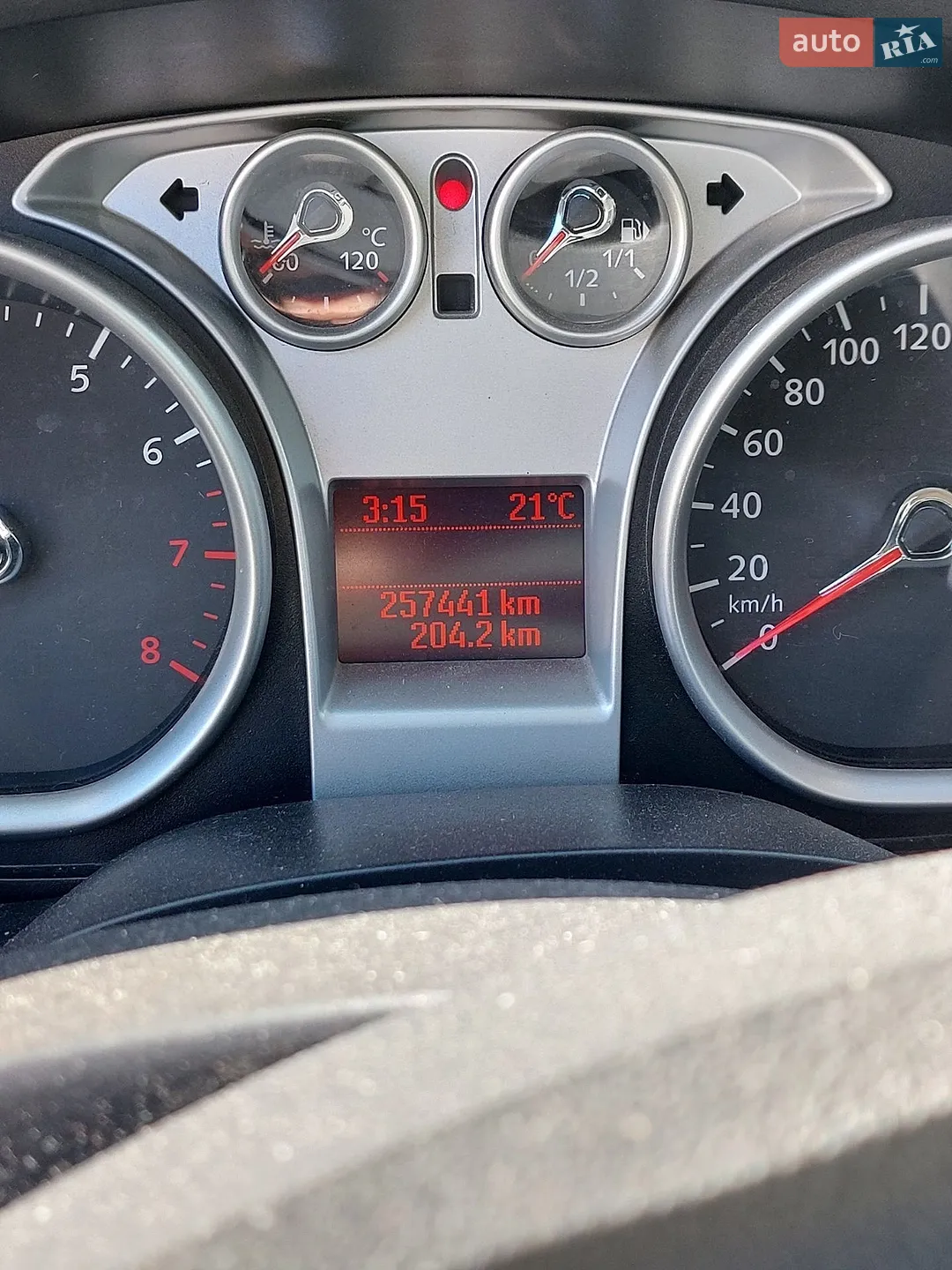 2010 Ford Focus - мініатюра 3