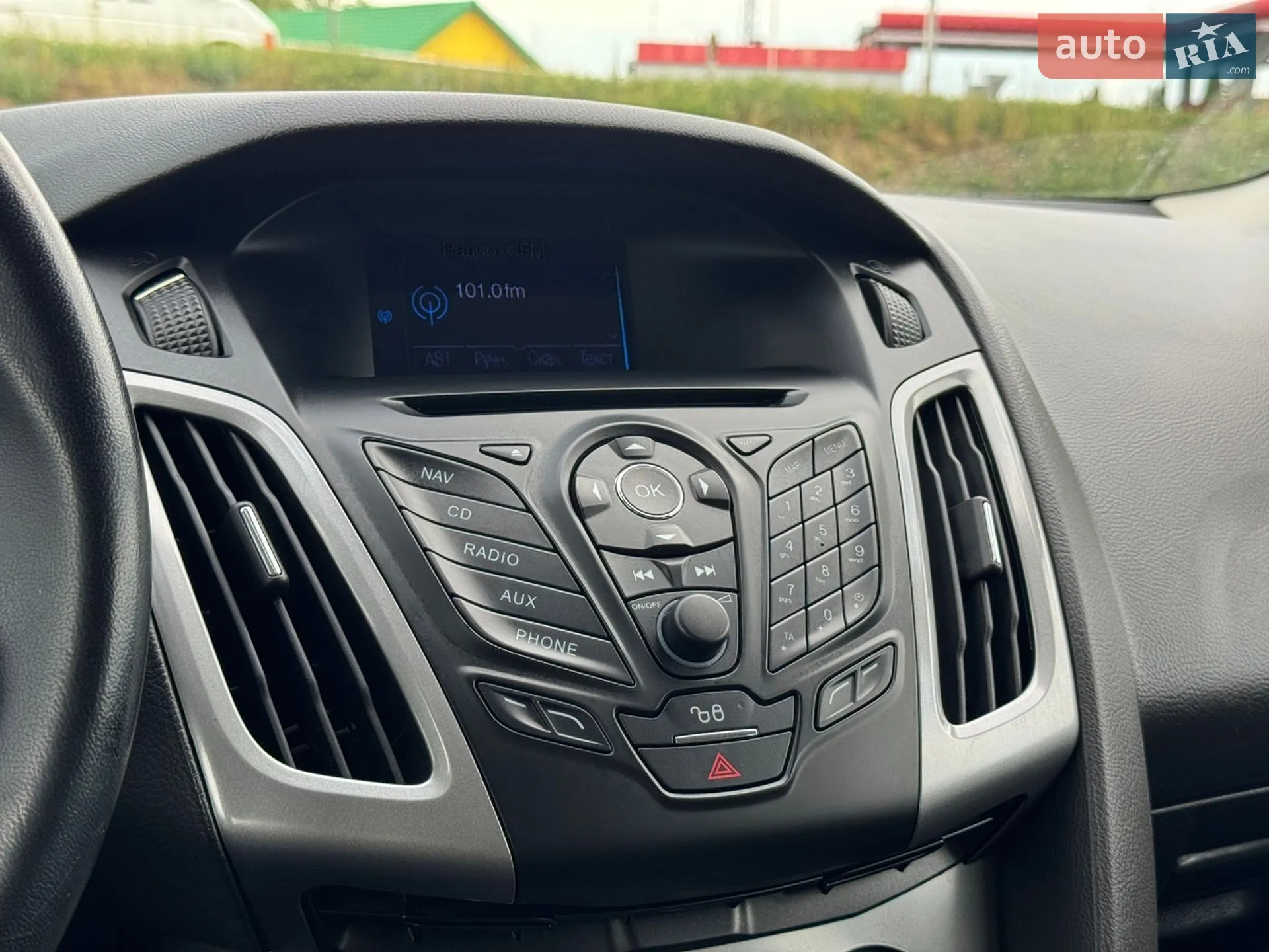 2011 Ford Focus - мініатюра 53