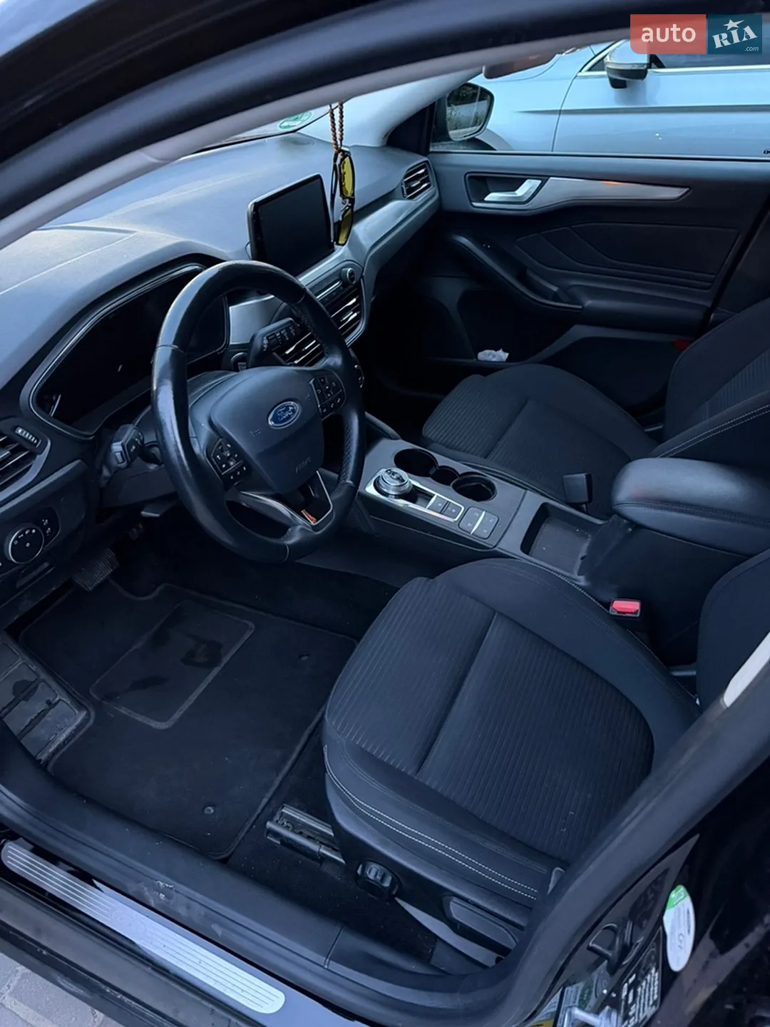 2019 Ford Focus - мініатюра 19