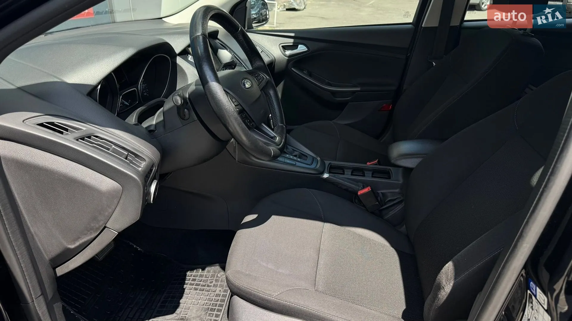 2016 Ford Focus - мініатюра 8