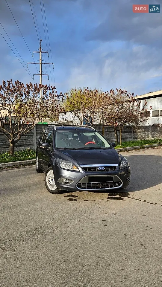 2010 Ford Focus - мініатюра 19
