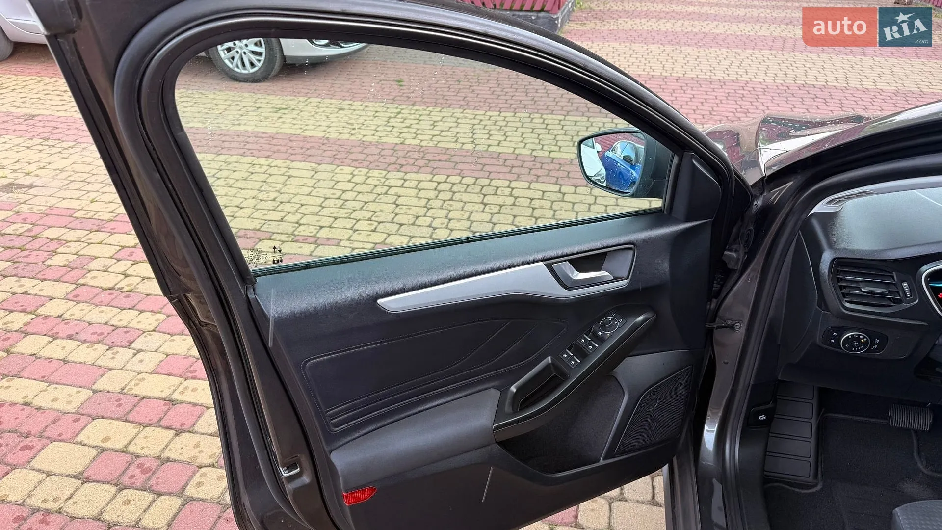 2021 Ford Focus - мініатюра 19