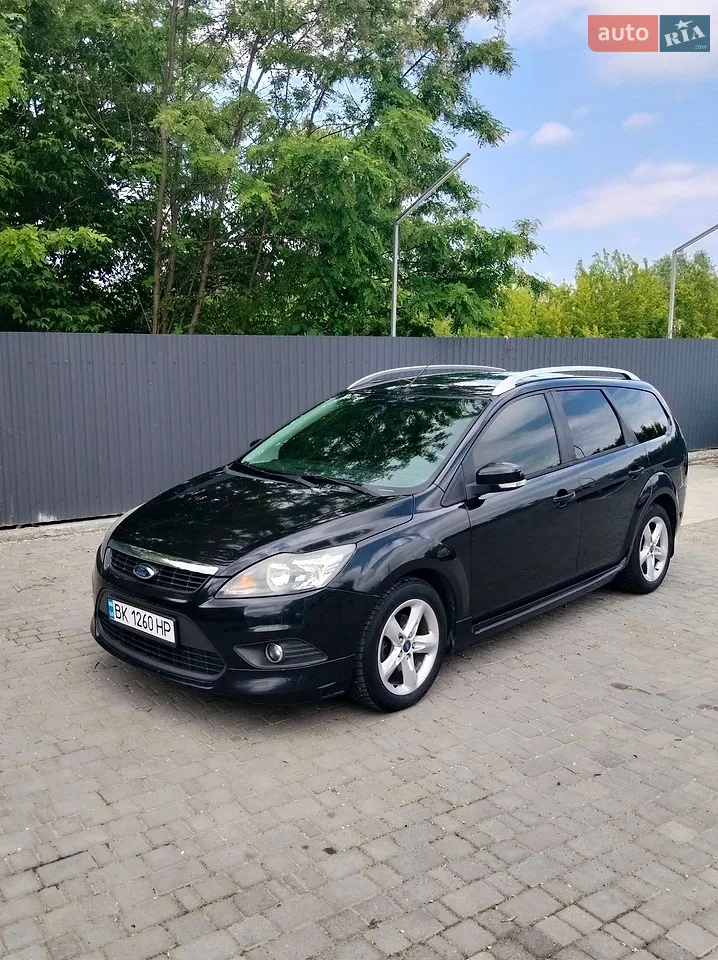2010 Ford Focus - мініатюра 7