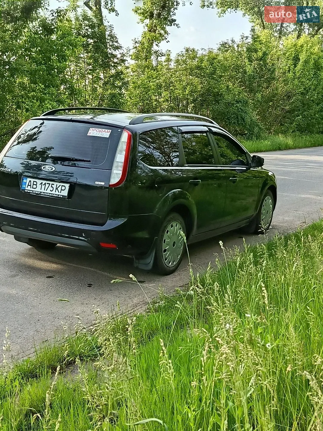2010 Ford Focus - мініатюра 10