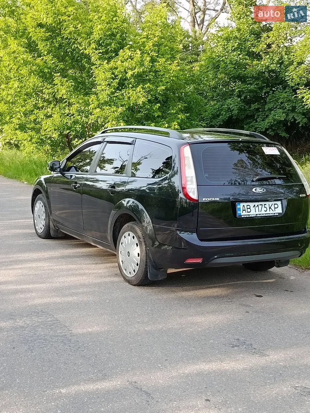 2010 Ford Focus - мініатюра 11
