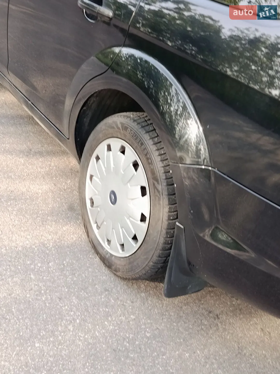 2010 Ford Focus - мініатюра 9