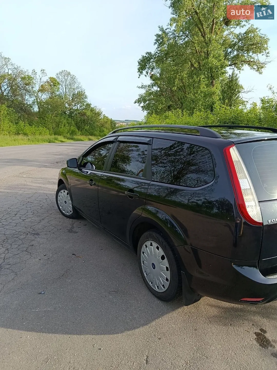 2010 Ford Focus - мініатюра 21