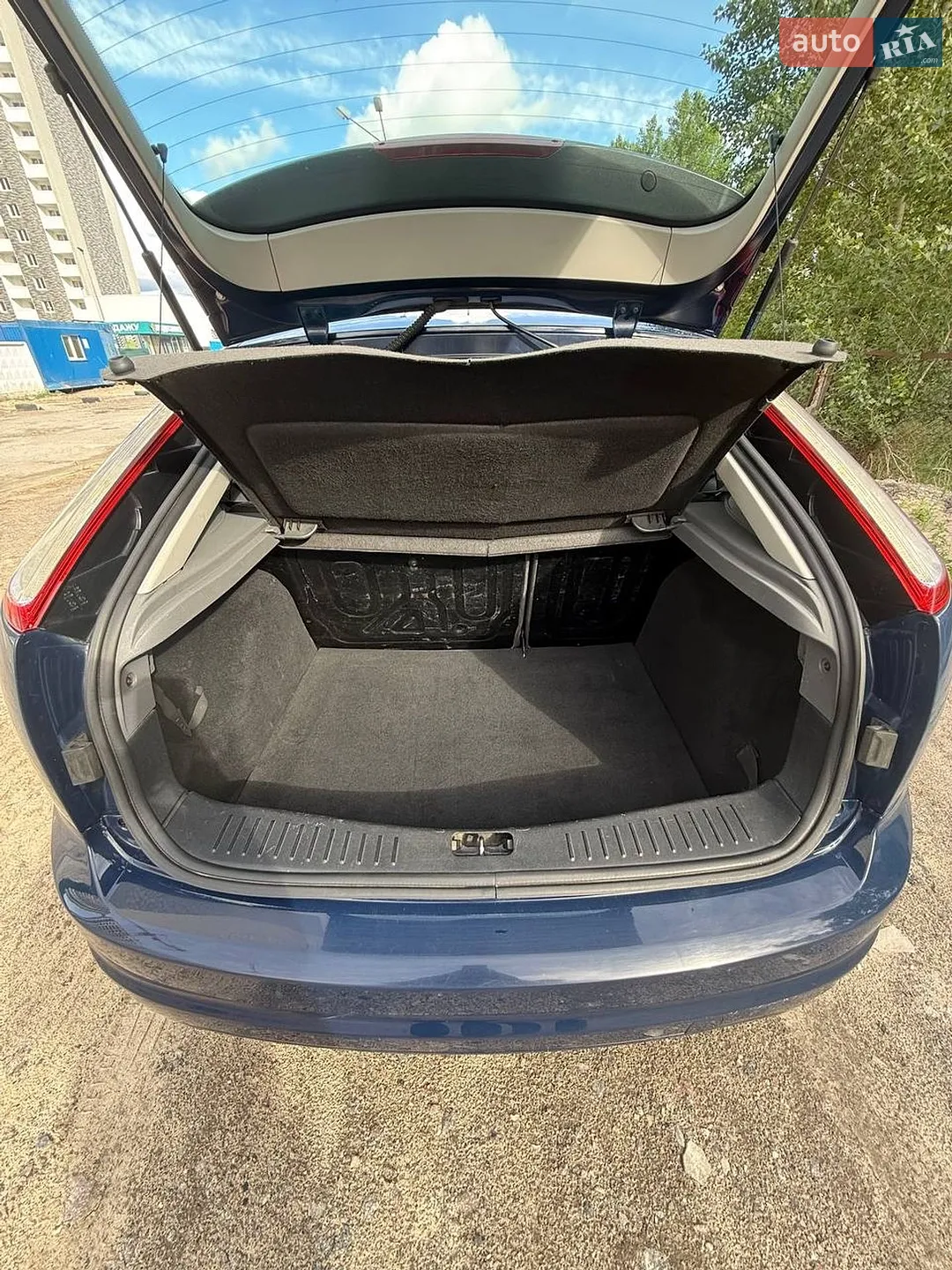 2010 Ford Focus - мініатюра 7