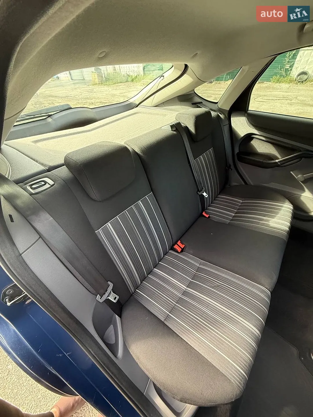 2010 Ford Focus - мініатюра 23