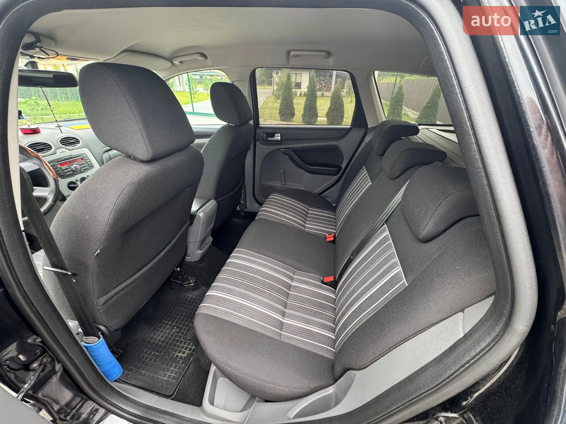 2010 Ford Focus - мініатюра 12