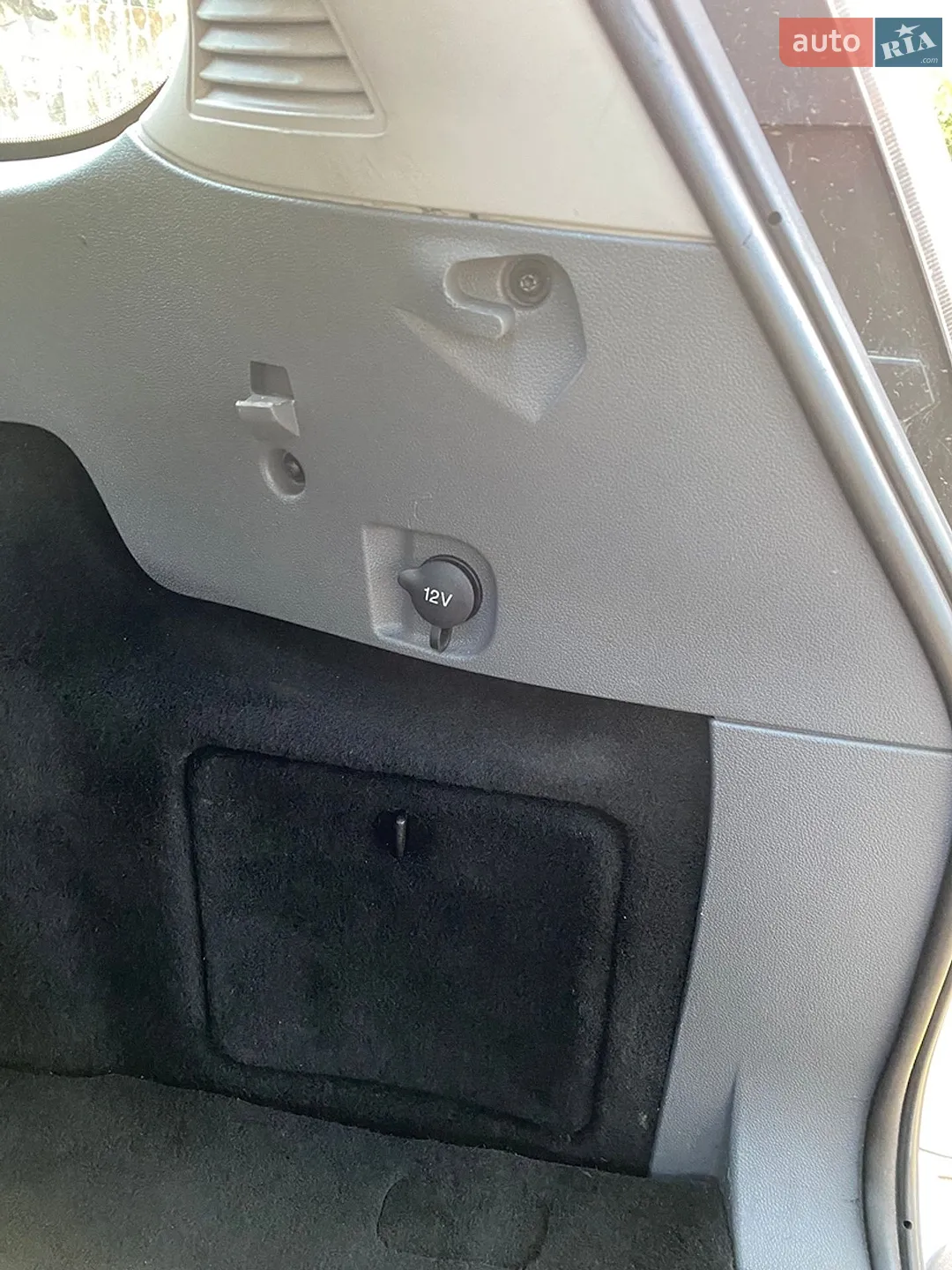 2010 Ford Focus - мініатюра 20