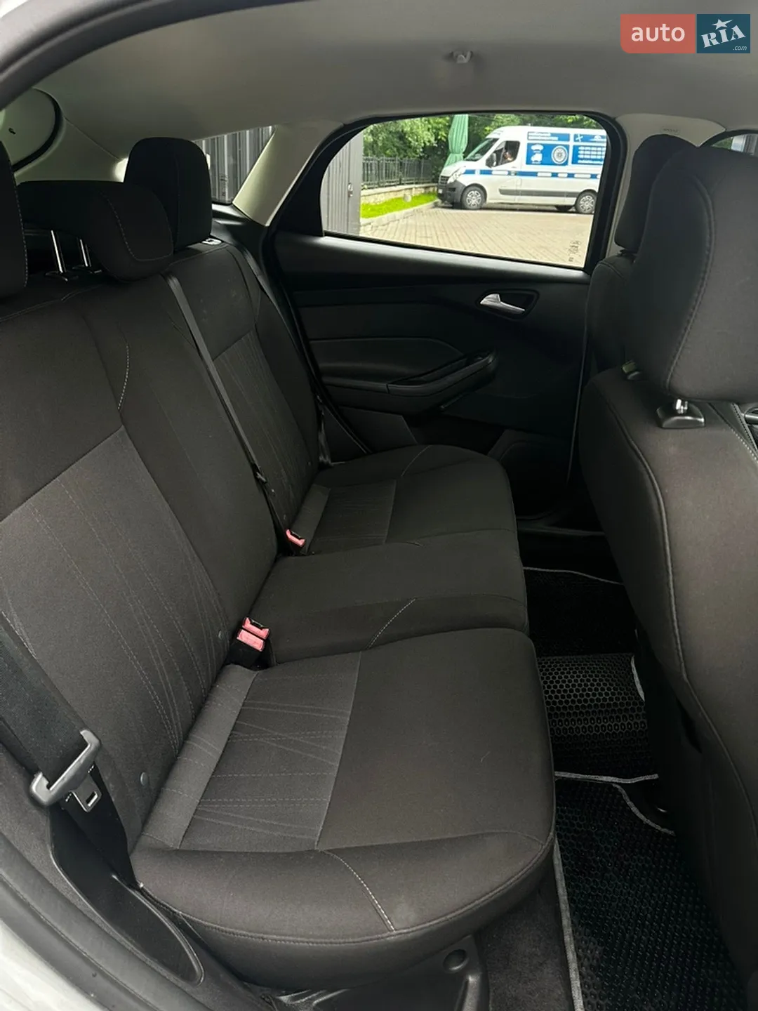 2015 Ford Focus - мініатюра 17