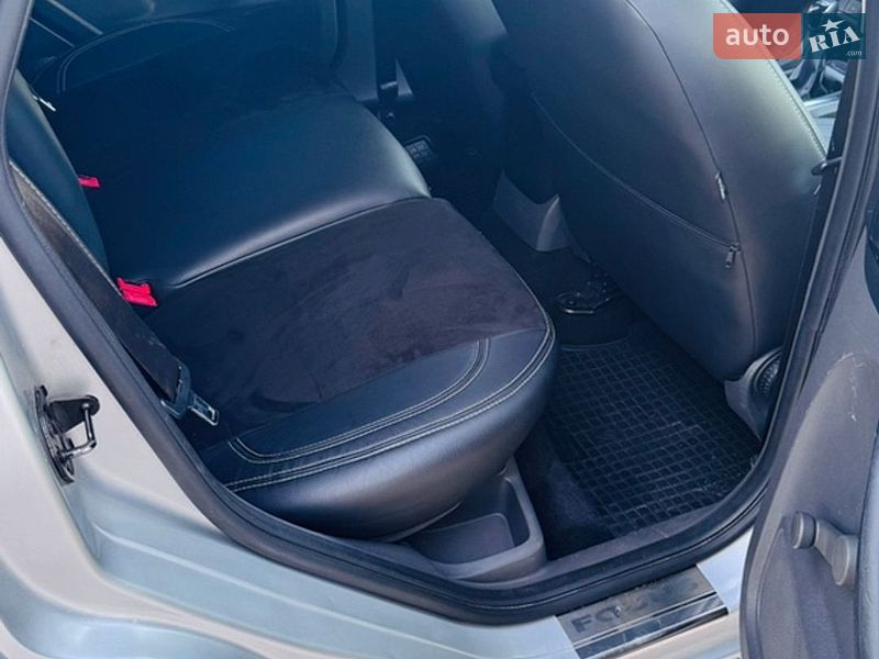 Универсал Ford Focus 2005 в Запорожье фото 11 Универсал Ford Focus 2005 в Запорожье