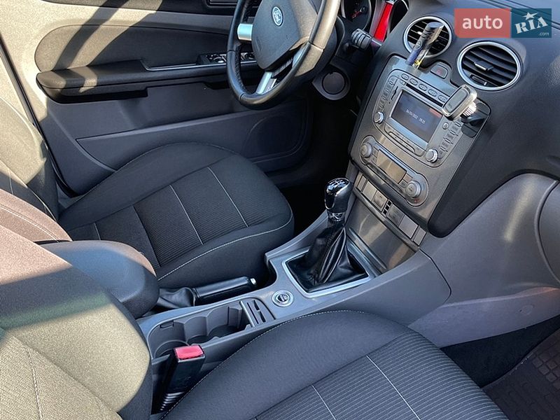 Универсал Ford Focus 2010 в Львове