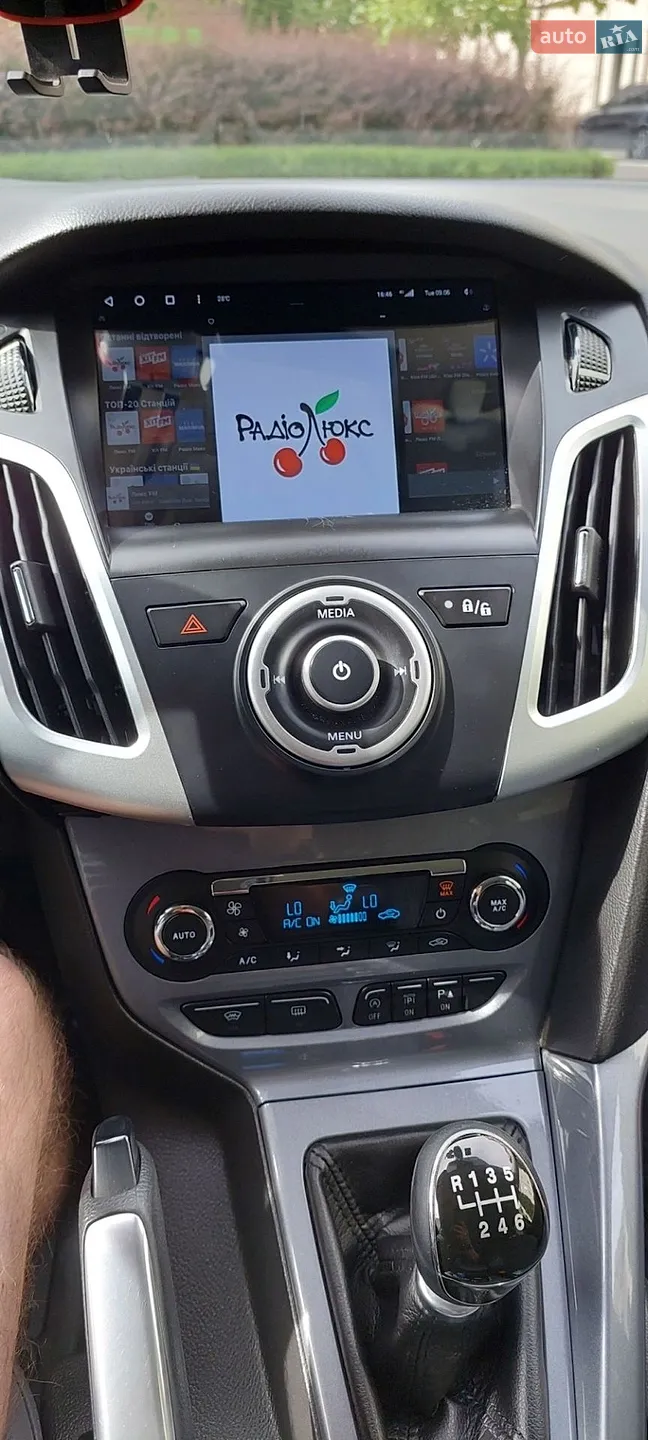 2011 Ford Focus - мініатюра 8