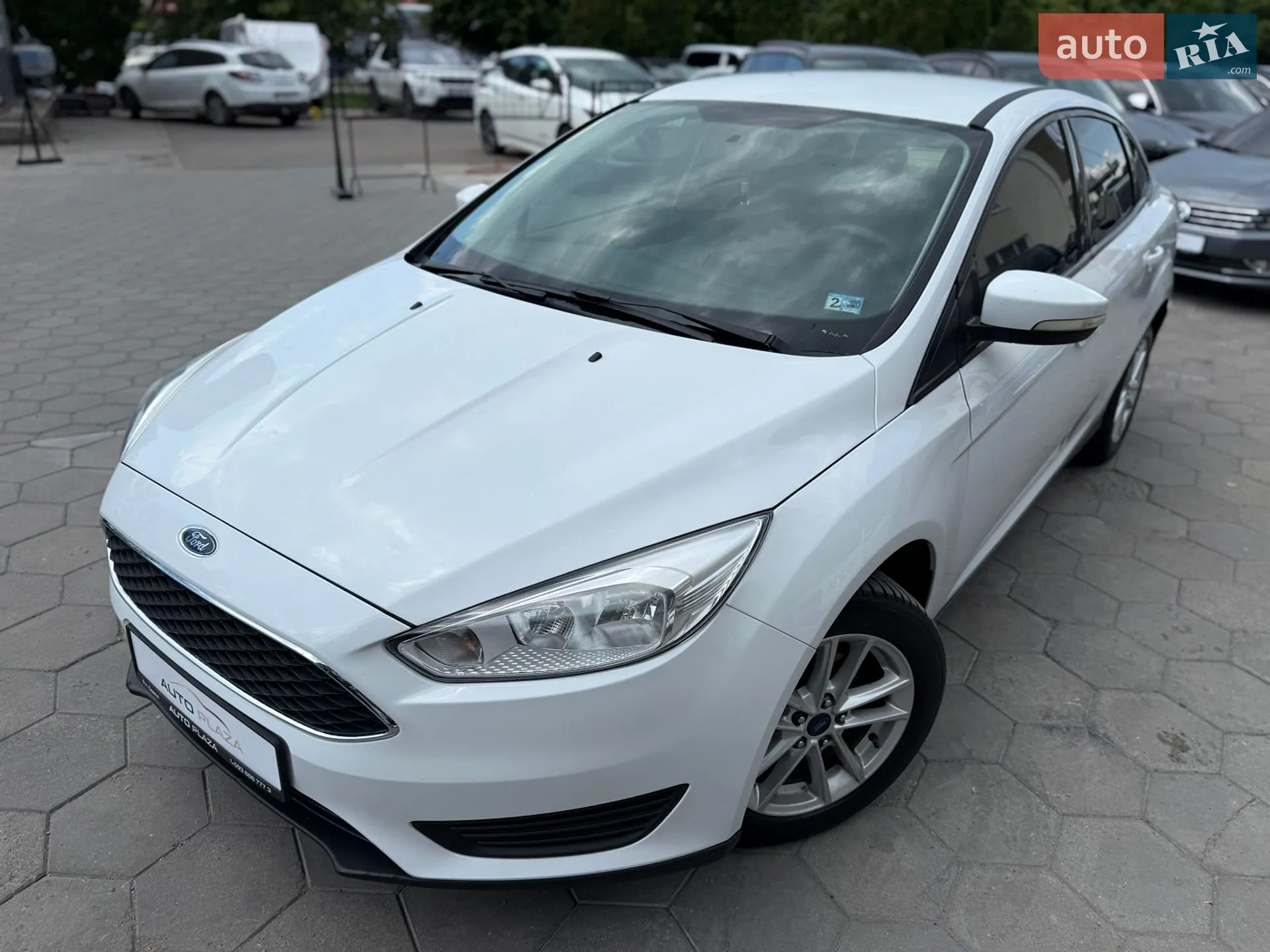 2016 Ford Focus - мініатюра 10