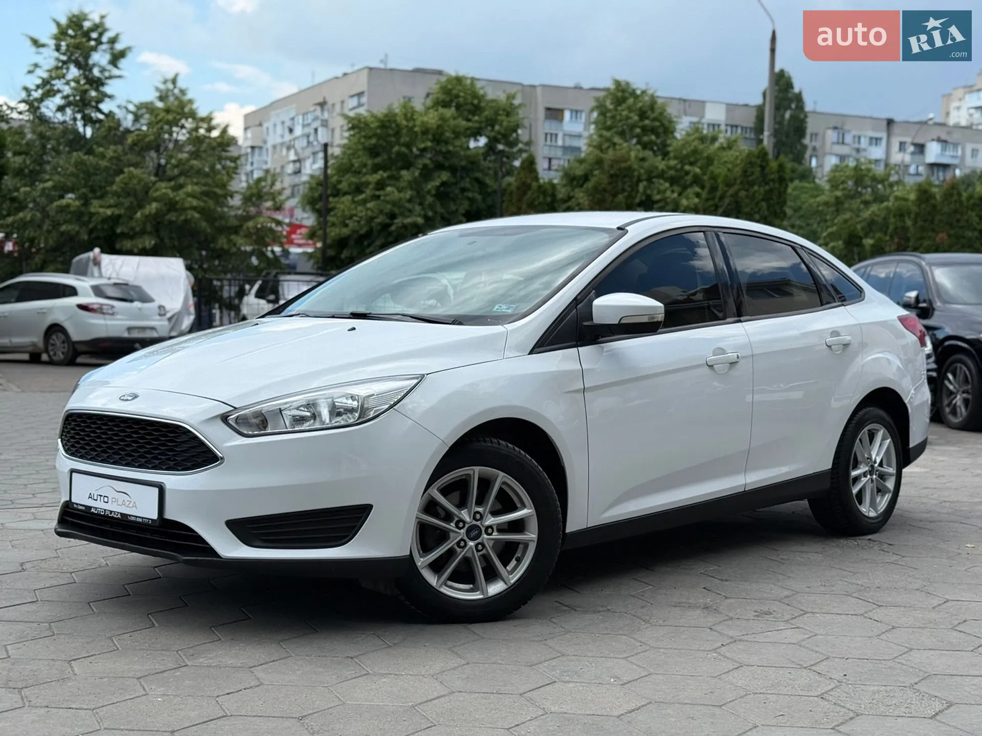 2016 Ford Focus - мініатюра 17