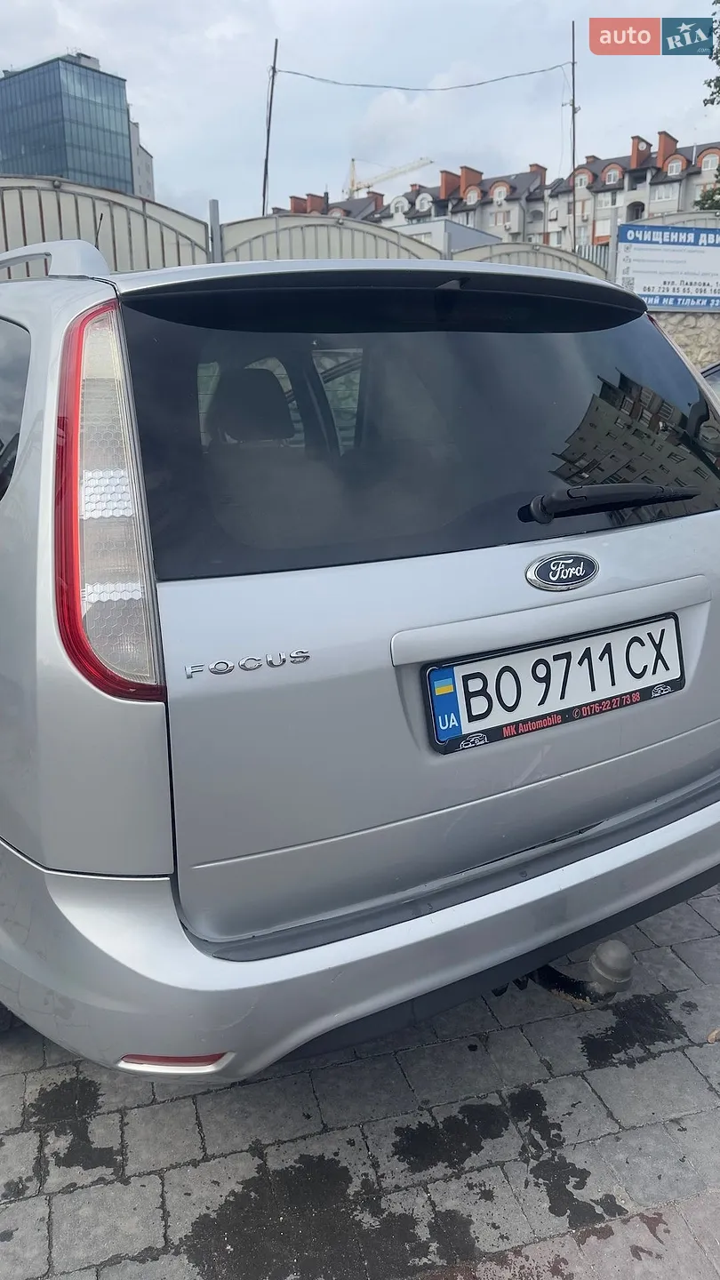 2010 Ford Focus - мініатюра 5