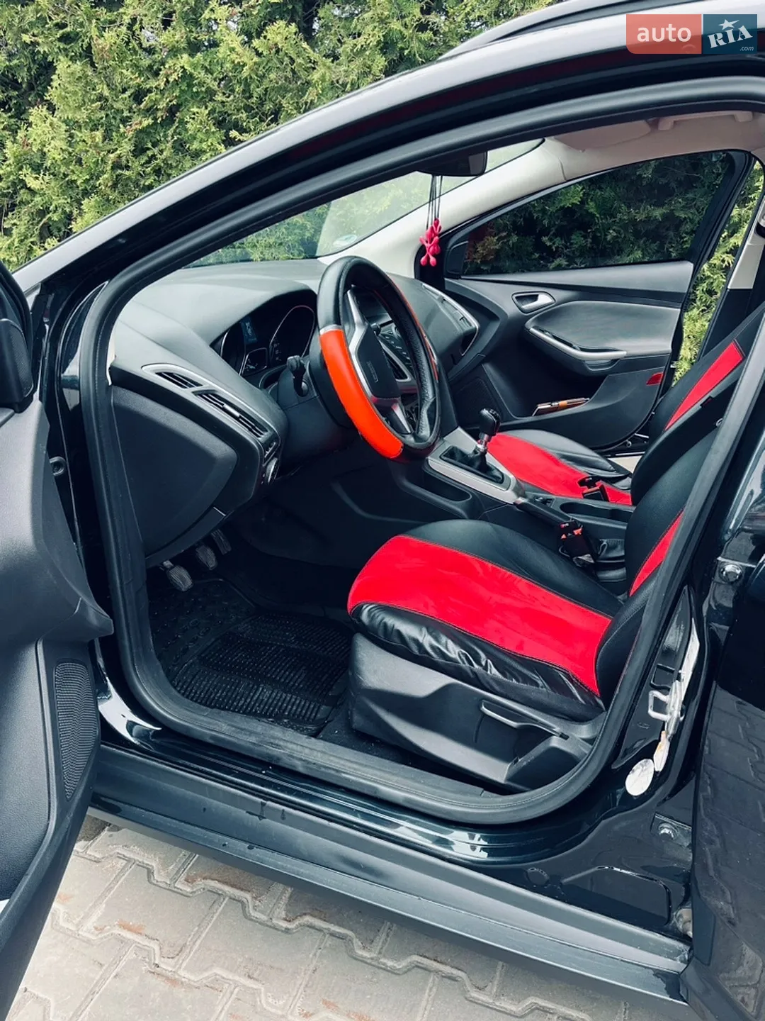 2012 Ford Focus - мініатюра 9
